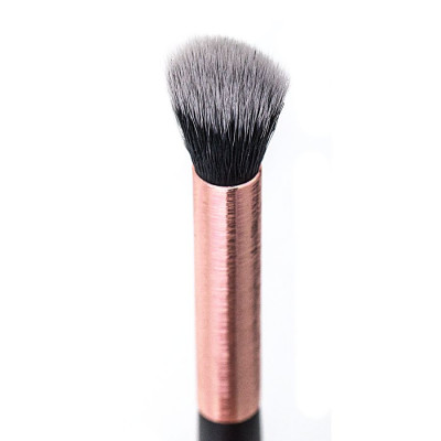 MB-196 Пензлик для нанесення і розтушовки тіней і консилерів