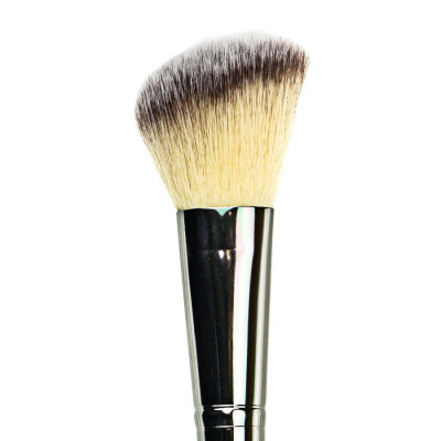 MB-168 Пензлик для румян. бронзаторів і коригування скул