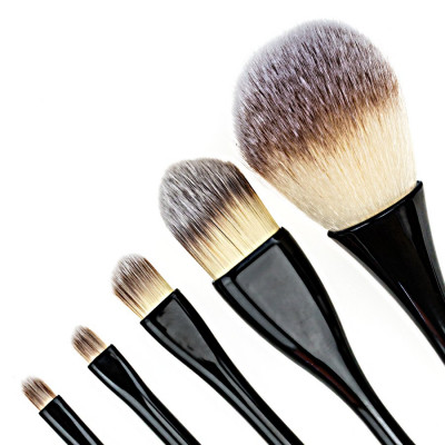 MB-162 Набір пензликів для макіяжа на підставці (5інструментів))