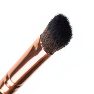 MB-267 Пензлик для хайлайтера, нанесення і розтушовки тіней Soft Touch